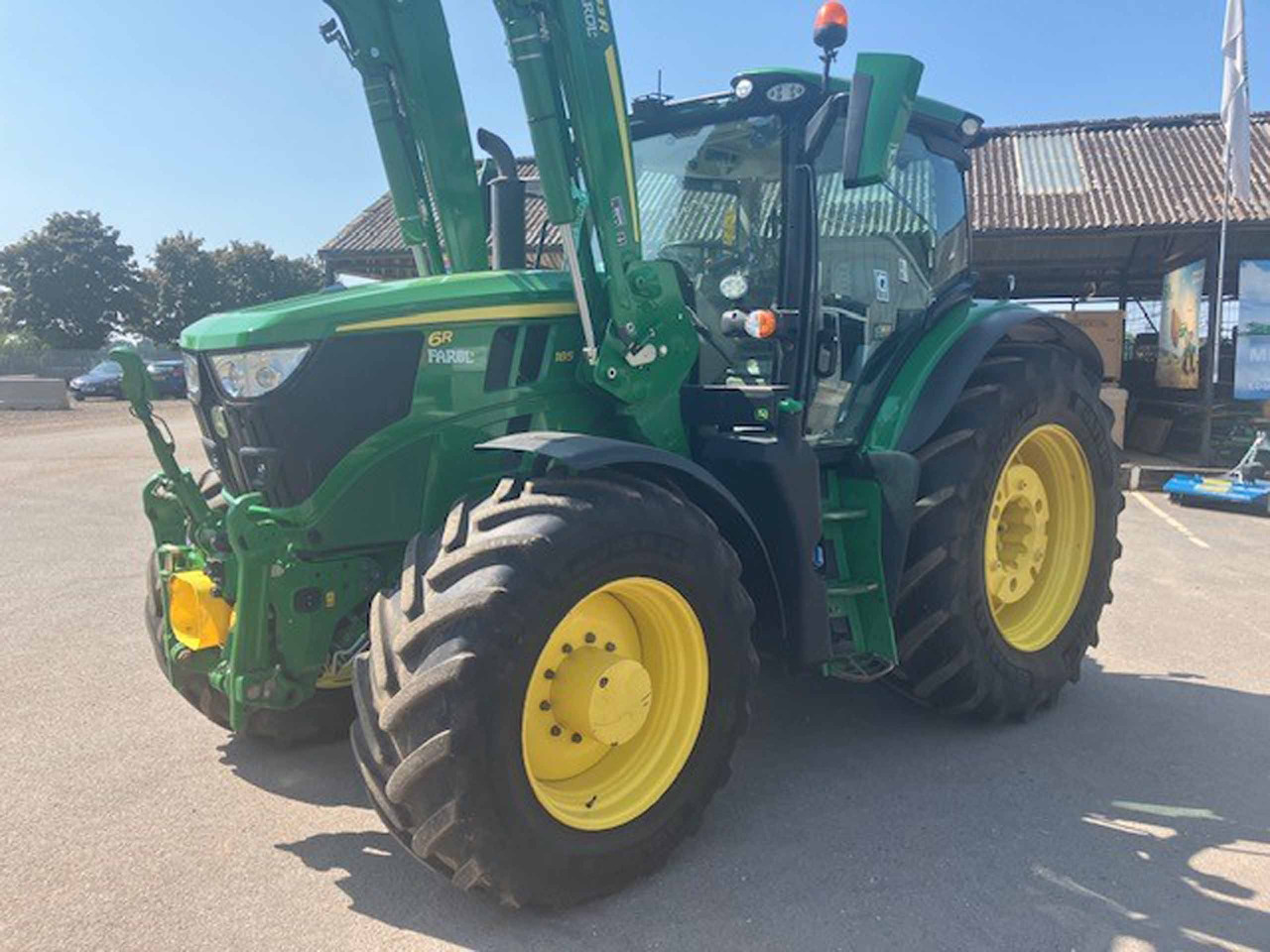 John Deere 6R 185 - Трактор: фото 1 John Deere 6R 185 - Трактор: фото 1