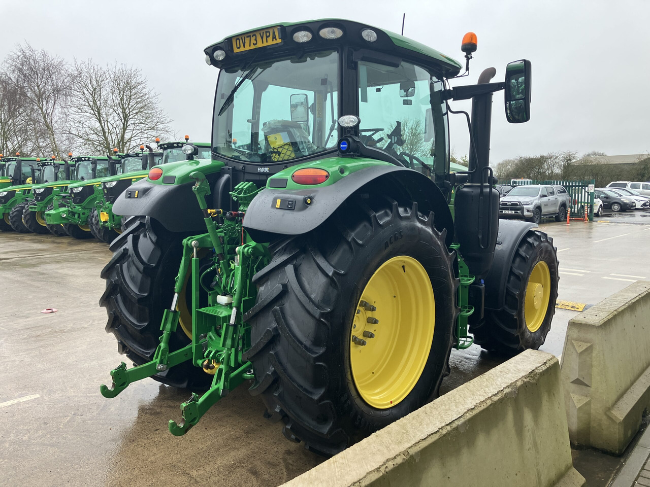 John Deere 6R 185 - Трактор: фото 5 John Deere 6R 185 - Трактор: фото 5