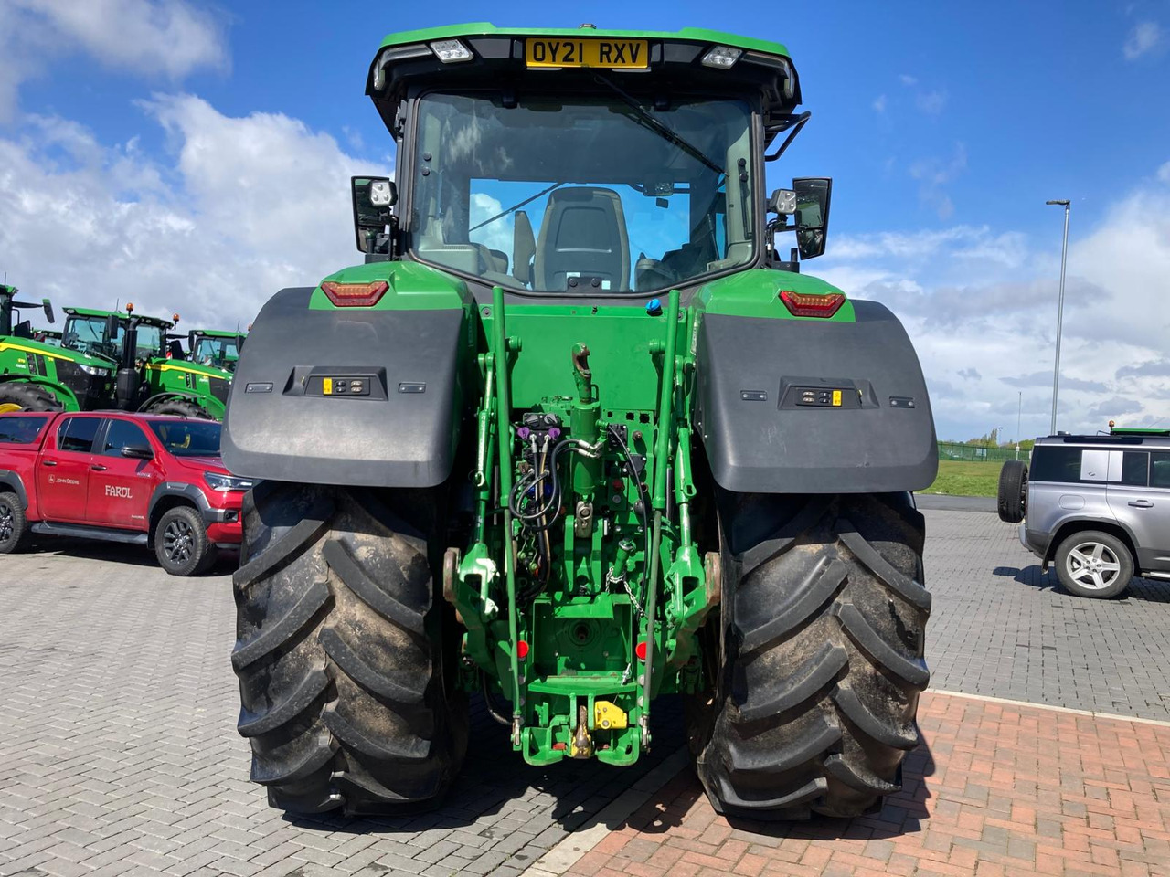 Трактор John Deere 7R 310: фото 9