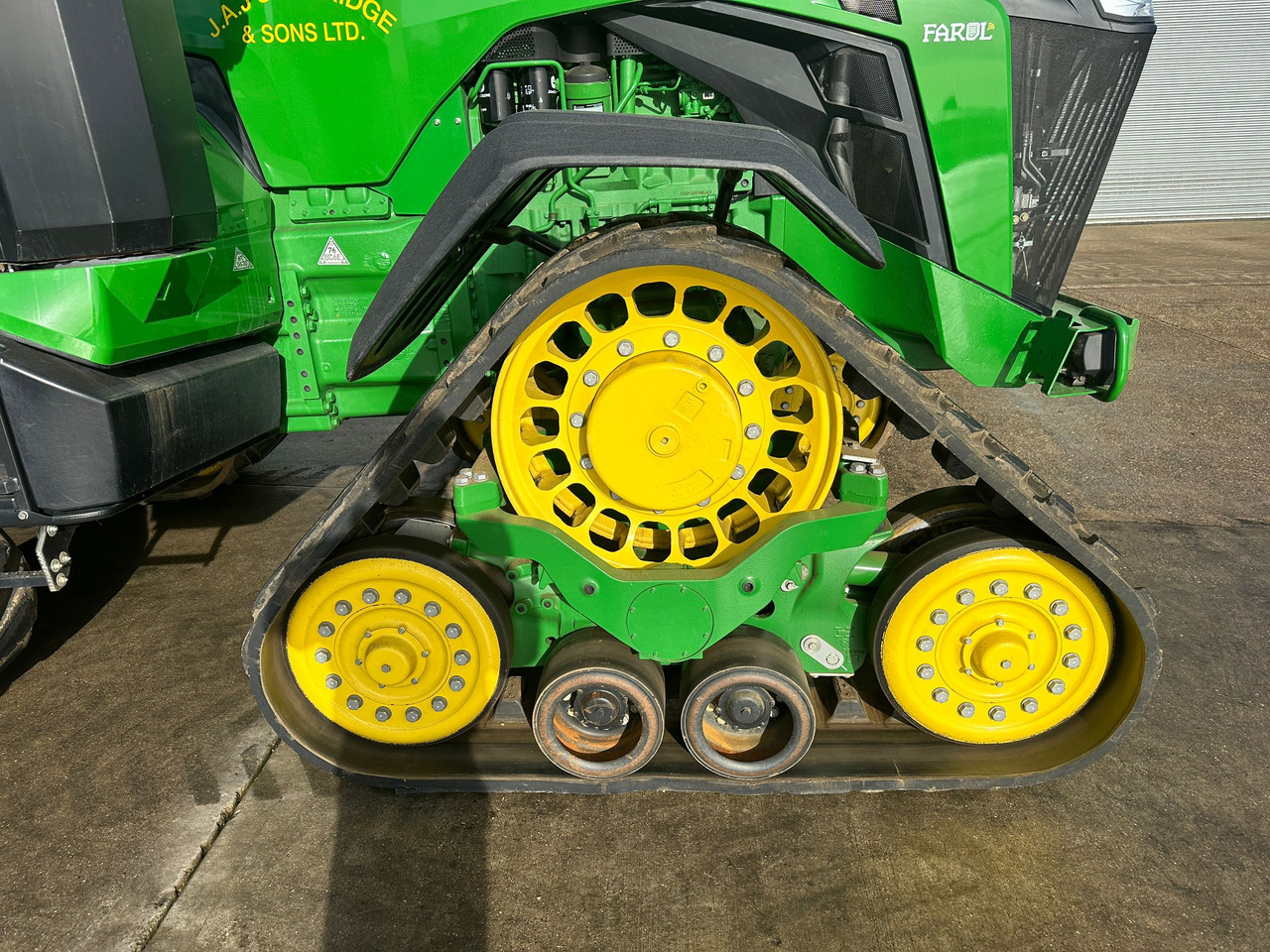 John Deere 8RX 410 - Трактор: фото 5 John Deere 8RX 410 - Трактор: фото 5