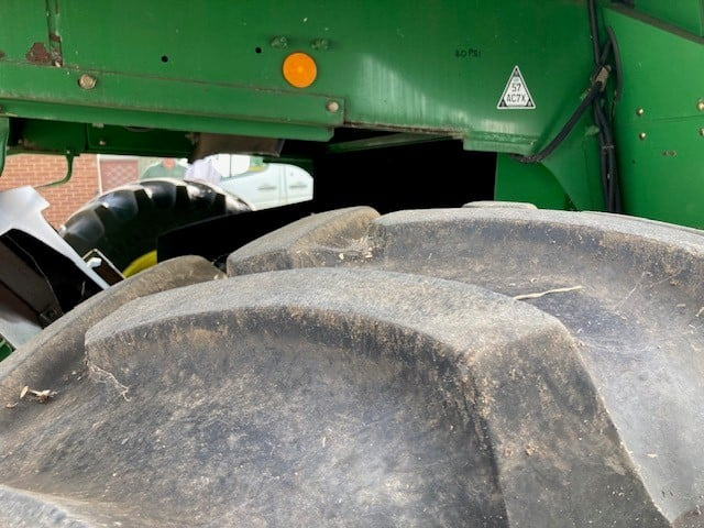 Зерноуборочный комбайн John Deere T670: фото 8