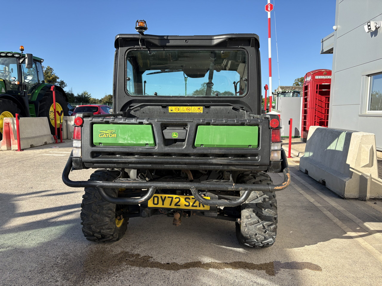 John Deere XUV865M Gator - Квадроцикл: фото 4 John Deere XUV865M Gator - Квадроцикл: фото 4