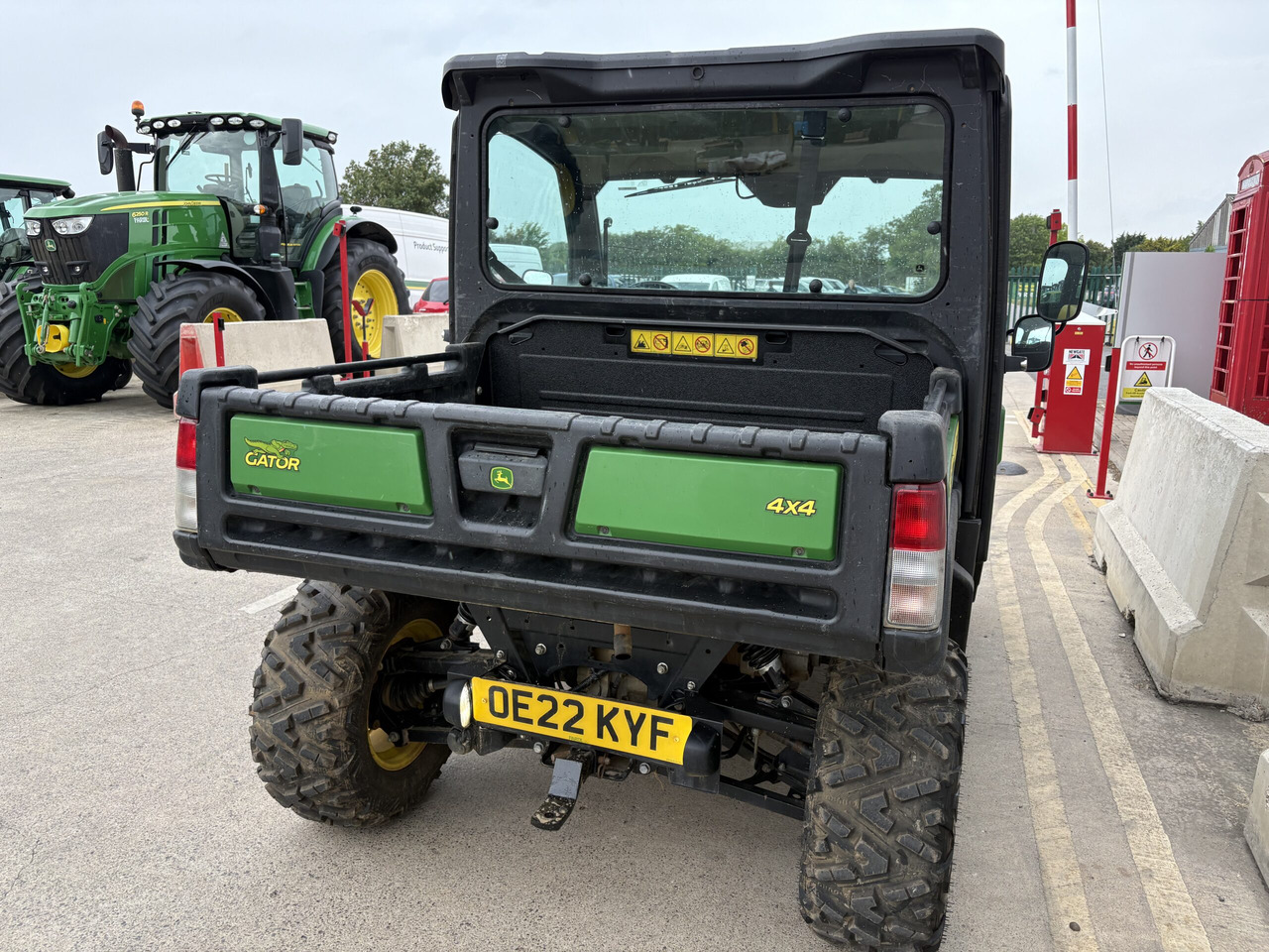 John Deere XUV865M Gator - Квадроцикл: фото 4 John Deere XUV865M Gator - Квадроцикл: фото 4