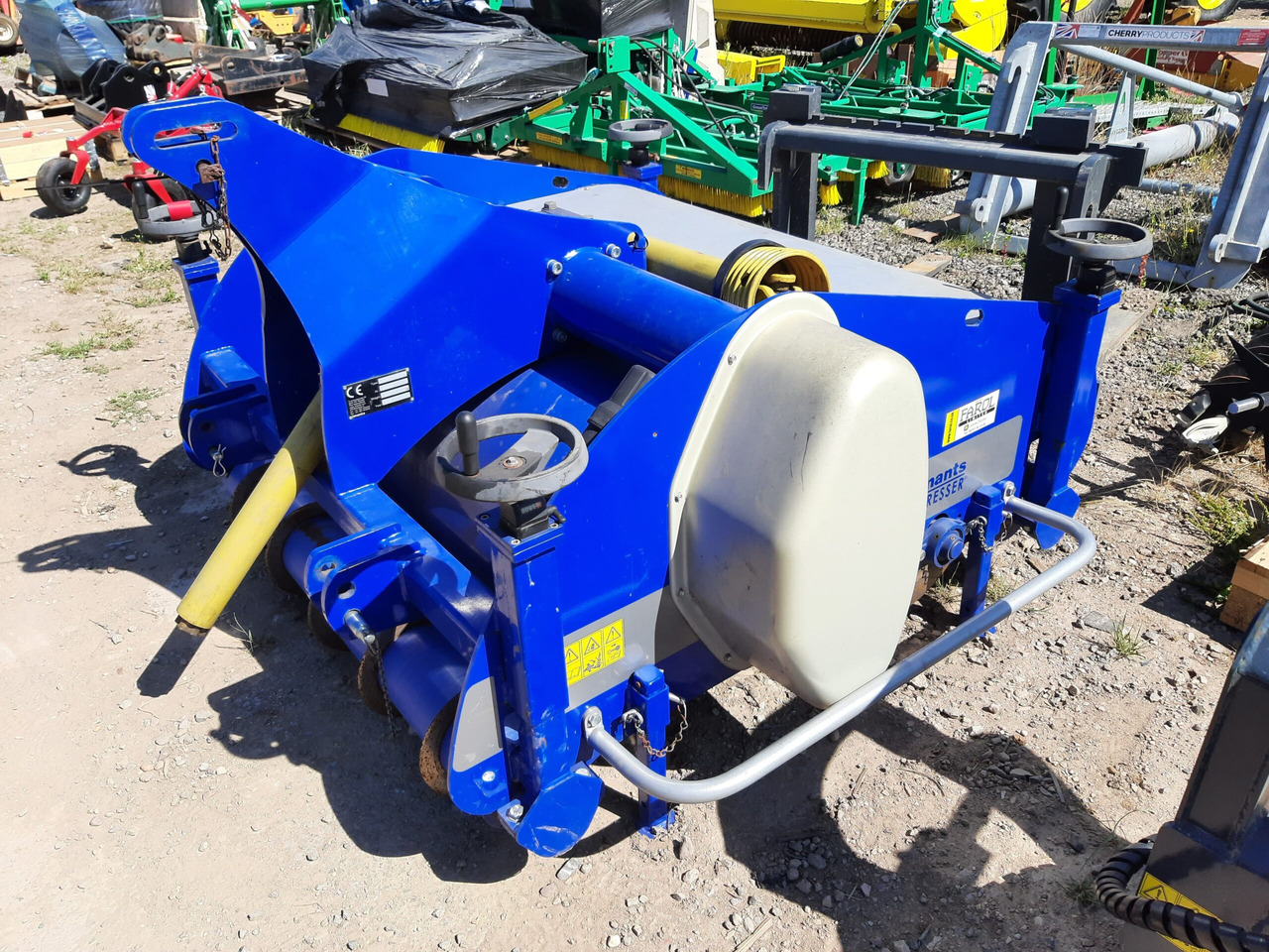 Koro Recycling Dresser 1600 - Строительное оборудование: фото 1 Koro Recycling Dresser 1600 - Строительное оборудование: фото 1