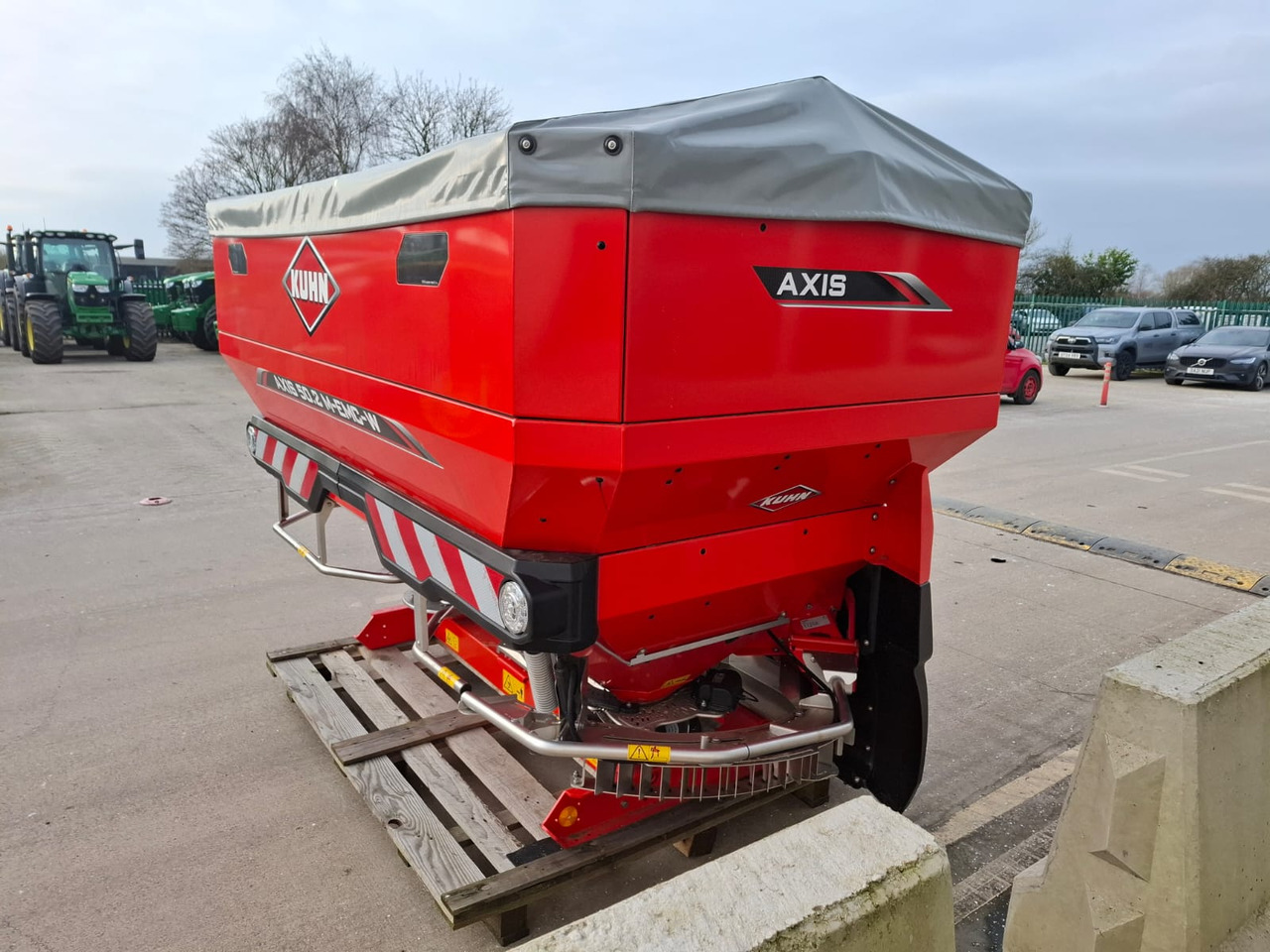 Kuhn Axis 50.2 M EMC W - Разбрасыватель удобрений: фото 2 Kuhn Axis 50.2 M EMC W - Разбрасыватель удобрений: фото 2