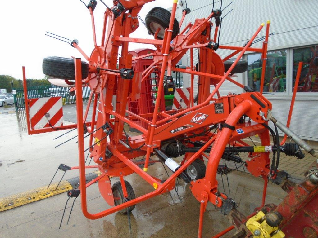 Kuhn GF 7802 - Сеноворошилка: фото 5 Kuhn GF 7802 - Сеноворошилка: фото 5