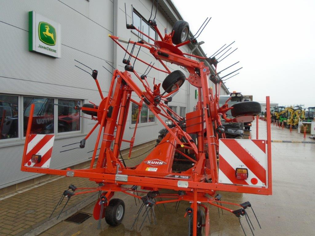 Kuhn GF 7802 - Сеноворошилка: фото 2 Kuhn GF 7802 - Сеноворошилка: фото 2