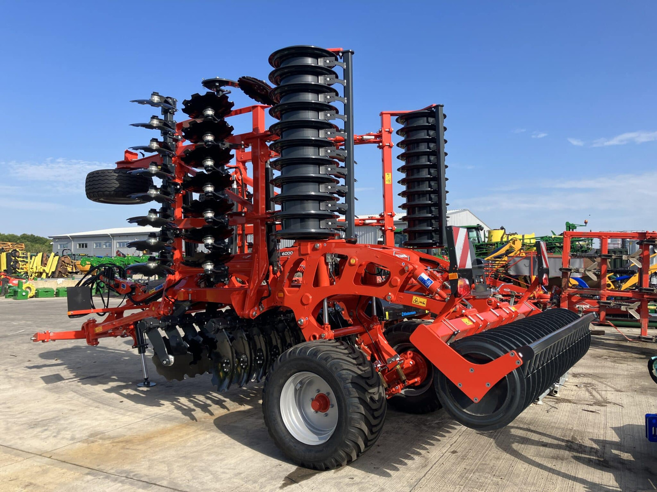 Kuhn Optimer L6000 - Техника для обработки почвы: фото 3 Kuhn Optimer L6000 - Техника для обработки почвы: фото 3