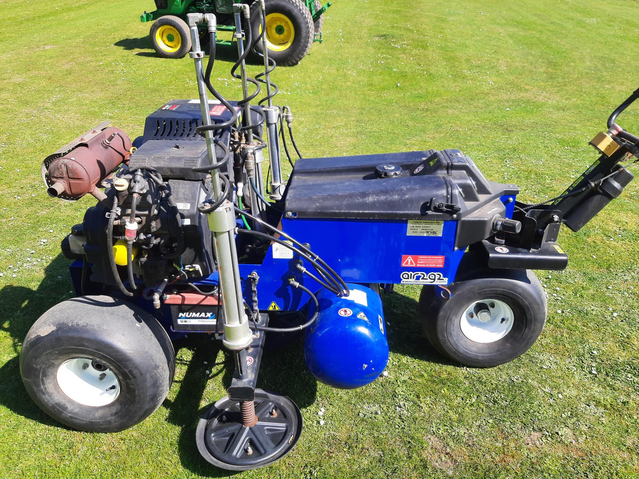 Air2G2 Aerator - Сельскохозяйственная техника: фото 1 Air2G2 Aerator - Сельскохозяйственная техника: фото 1