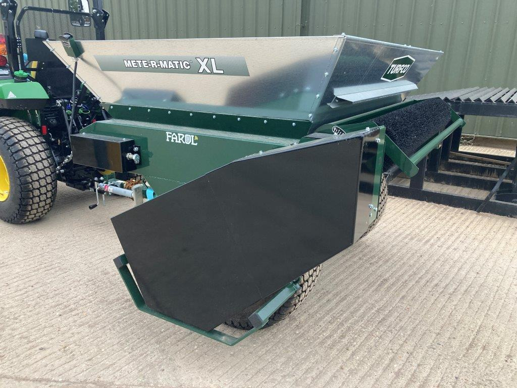 Turfco METE-R-MATIC XL Top Dresser - Садовое оборудование: фото 3 Turfco METE-R-MATIC XL Top Dresser - Садовое оборудование: фото 3