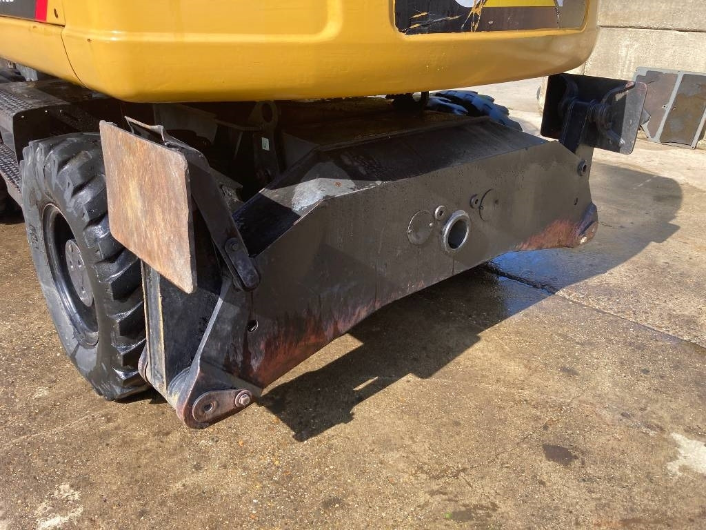 Колёсный экскаватор CAT M 316 D: фото 9