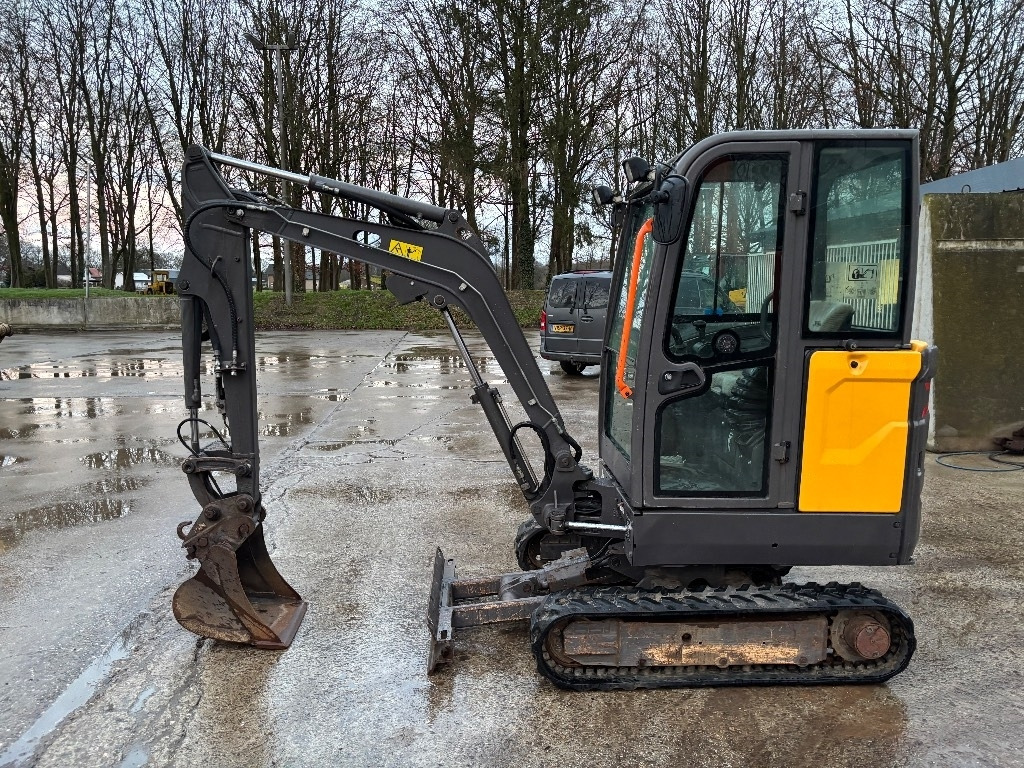 Volvo EC 20 E - Мини-экскаватор: фото 1 Volvo EC 20 E - Мини-экскаватор: фото 1