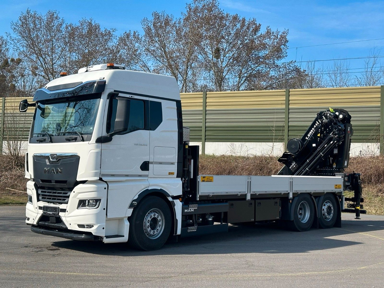MAN TGX 26.520 TG3 Retarder / 6X2 Hiab 548 E 8 - Автоманипулятор: фото 3 MAN TGX 26.520 TG3 Retarder / 6X2 Hiab 548 E 8 - Автоманипулятор: фото 3