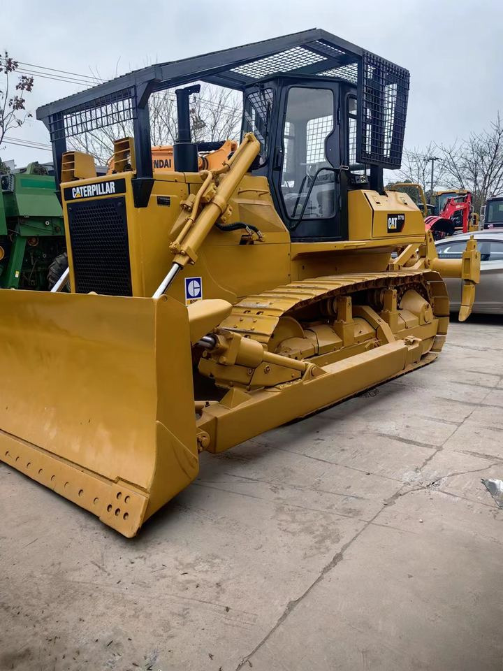 Good Quality USED Bulldozer Cat D7G Made in Japan  Bulldozer - Бульдозер: фото 2 Good Quality USED Bulldozer Cat D7G Made in Japan  Bulldozer - Бульдозер: фото 2