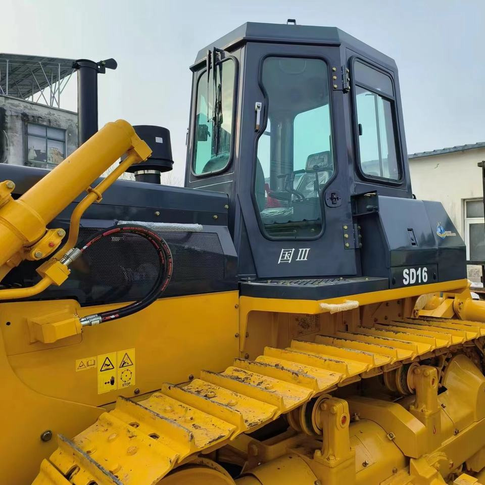 Good Quality USED SD16 Crawler Bulldozer Made in China - Бульдозер: фото 3 Good Quality USED SD16 Crawler Bulldozer Made in China - Бульдозер: фото 3