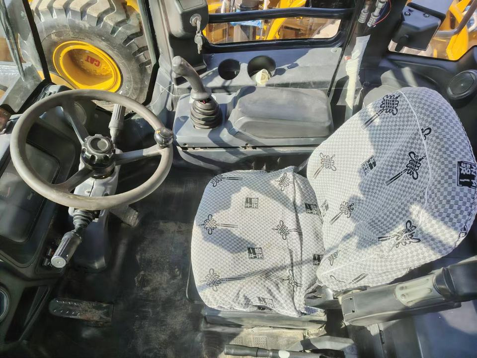 LIUGONG 7 Ton Wheel Loader 870H Best Price Used Loader - Колёсный погрузчик: фото 3 LIUGONG 7 Ton Wheel Loader 870H Best Price Used Loader - Колёсный погрузчик: фото 3