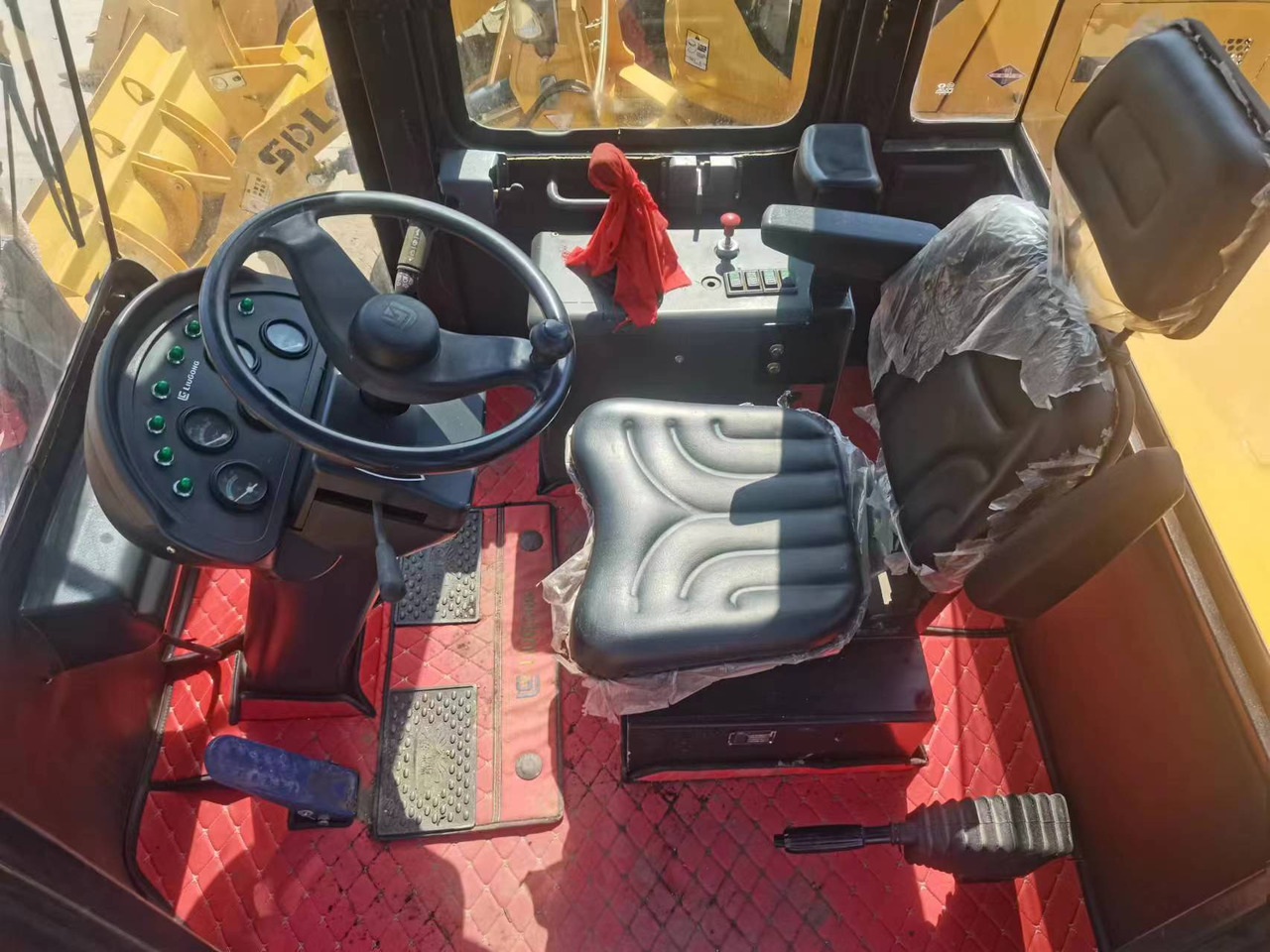 LIUGONG 836 - Колёсный погрузчик: фото 3 LIUGONG 836 - Колёсный погрузчик: фото 3