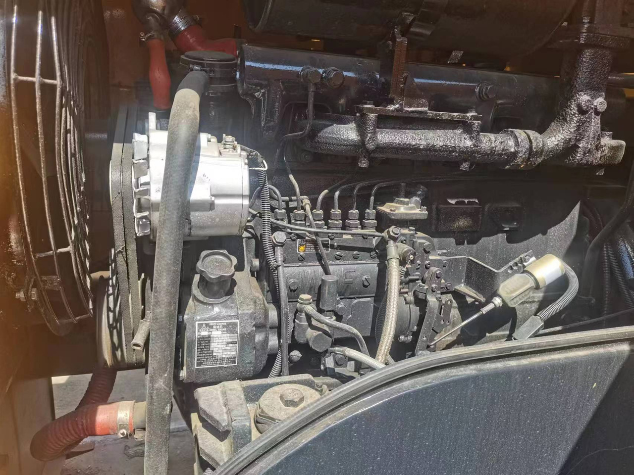 LIUGONG 836 - Колёсный погрузчик: фото 4 LIUGONG 836 - Колёсный погрузчик: фото 4