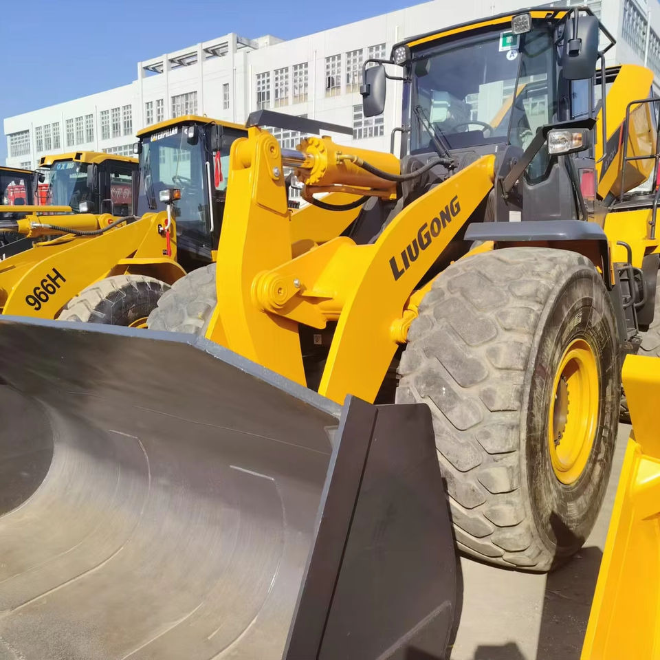 LiuGong LG 870H Hot Selling Good Condition Low Price China Used Loader Used Construction Equipment Second-hand - Колёсный погрузчик: фото 1 LiuGong LG 870H Hot Selling Good Condition Low Price China Used Loader Used Construction Equipment Second-hand - Колёсный погрузчик: фото 1
