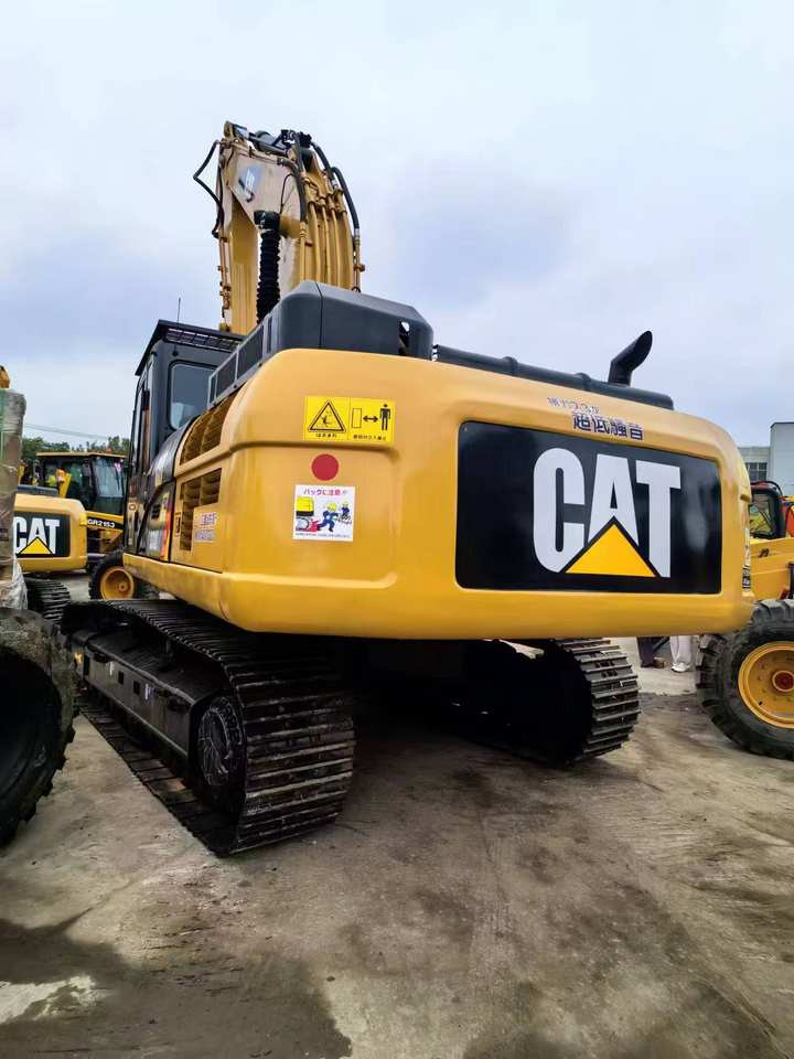 Low Price Used Caterpillar CAT 330D2L Excavators 33 TON 1.5M³ Bucket Capacity CN 2022 Machinery Test Report Track Shoes Included - Гусеничный экскаватор: фото 2 Low Price Used Caterpillar CAT 330D2L Excavators 33 TON 1.5M³ Bucket Capacity CN 2022 Machinery Test Report Track Shoes Included - Гусеничный экскаватор: фото 2