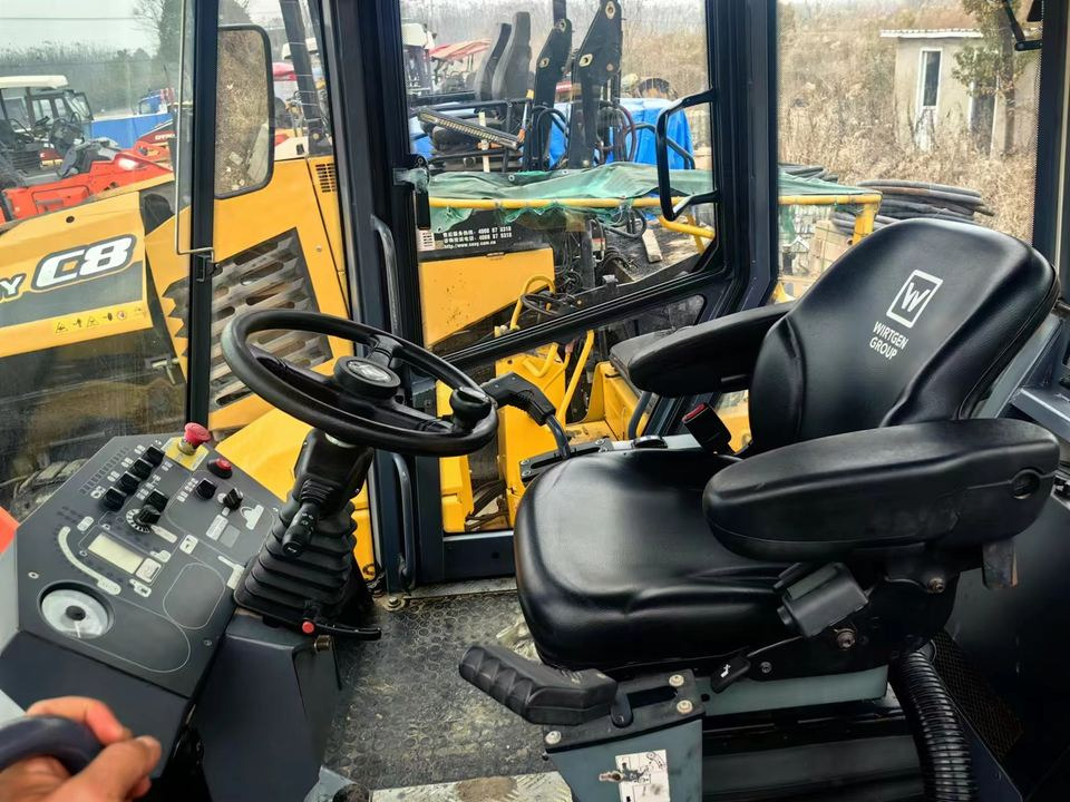 Original Good Condition USED Road Roller HD128 12 Ton Road Roller Vibratory Roller for HAMM - Дорожный каток: фото 4 Original Good Condition USED Road Roller HD128 12 Ton Road Roller Vibratory Roller for HAMM - Дорожный каток: фото 4