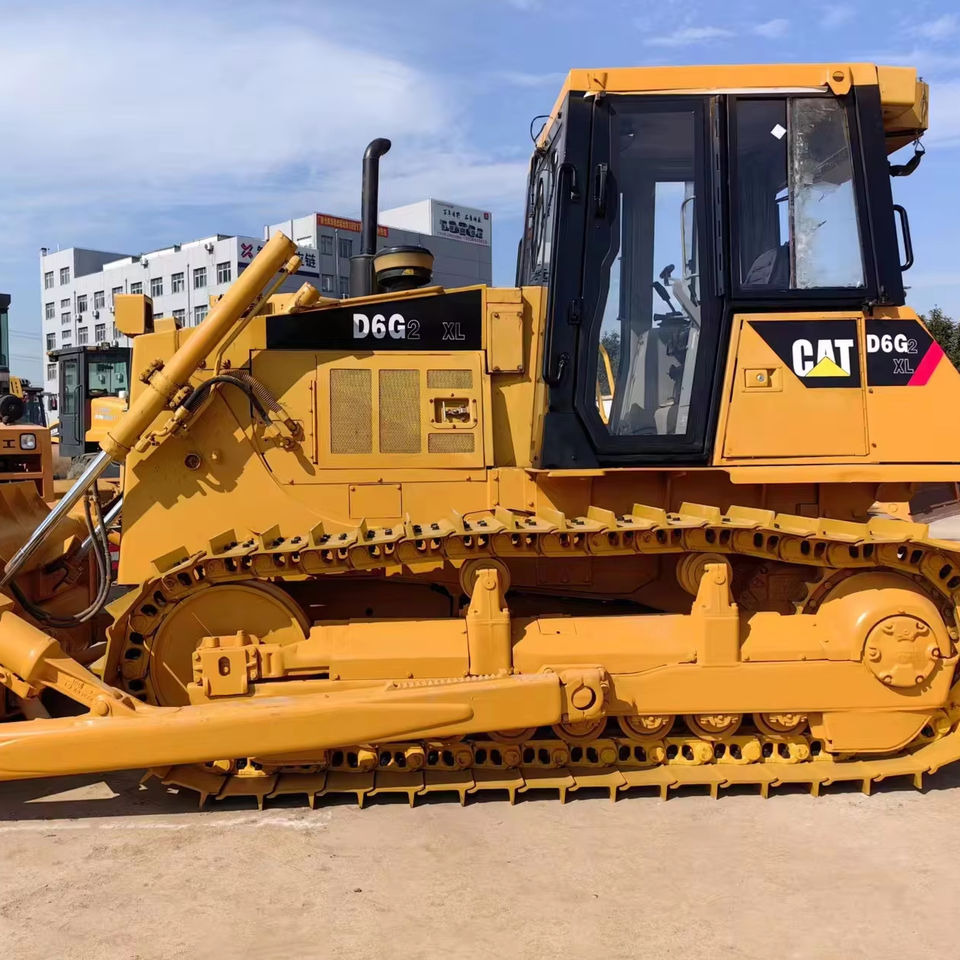Used CAT Bulldozer D6G /Second Hand Caterpillar D6R D6D D6G D6M D7G D7H D8K Crawler BullDozer for Hot Sale - Бульдозер: фото 1 Used CAT Bulldozer D6G /Second Hand Caterpillar D6R D6D D6G D6M D7G D7H D8K Crawler BullDozer for Hot Sale - Бульдозер: фото 1