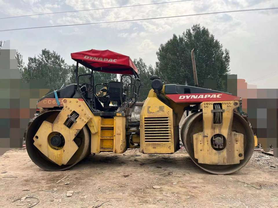 Used Dynapac cc622 Compactor Similar to very cheap CA25D/CA251D Dynapac road rollers for sale CC622 in stock for sale - Дорожный каток: фото 3 Used Dynapac cc622 Compactor Similar to very cheap CA25D/CA251D Dynapac road rollers for sale CC622 in stock for sale - Дорожный каток: фото 3