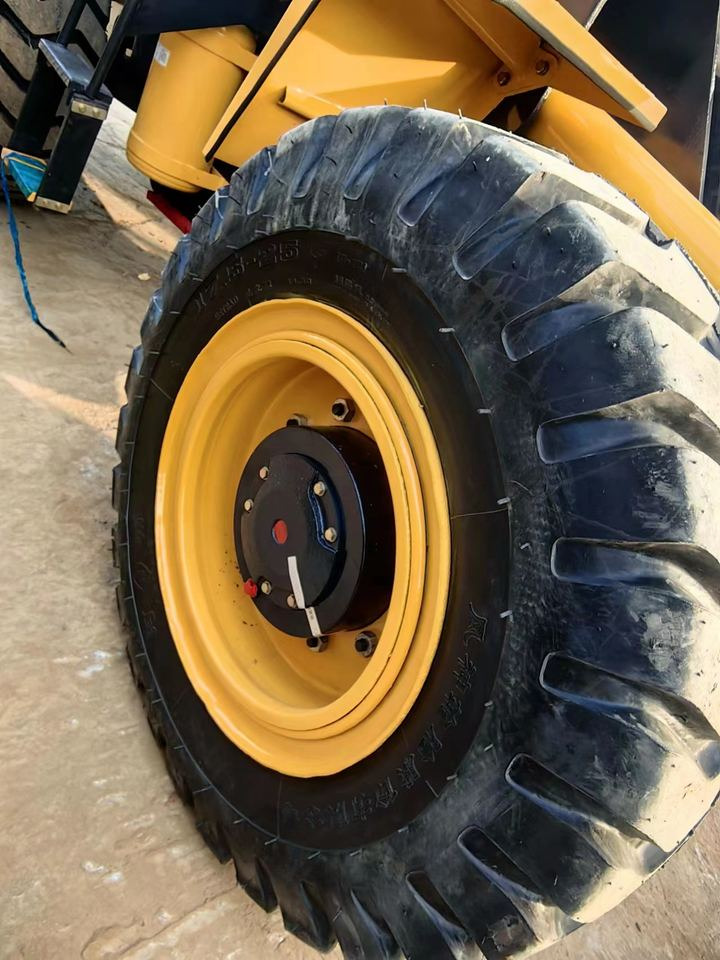 Used LIUGONG Used Front End Loader 835H with Cheap Price for Hot Sale Around the World - Колёсный погрузчик: фото 5 Used LIUGONG Used Front End Loader 835H with Cheap Price for Hot Sale Around the World - Колёсный погрузчик: фото 5