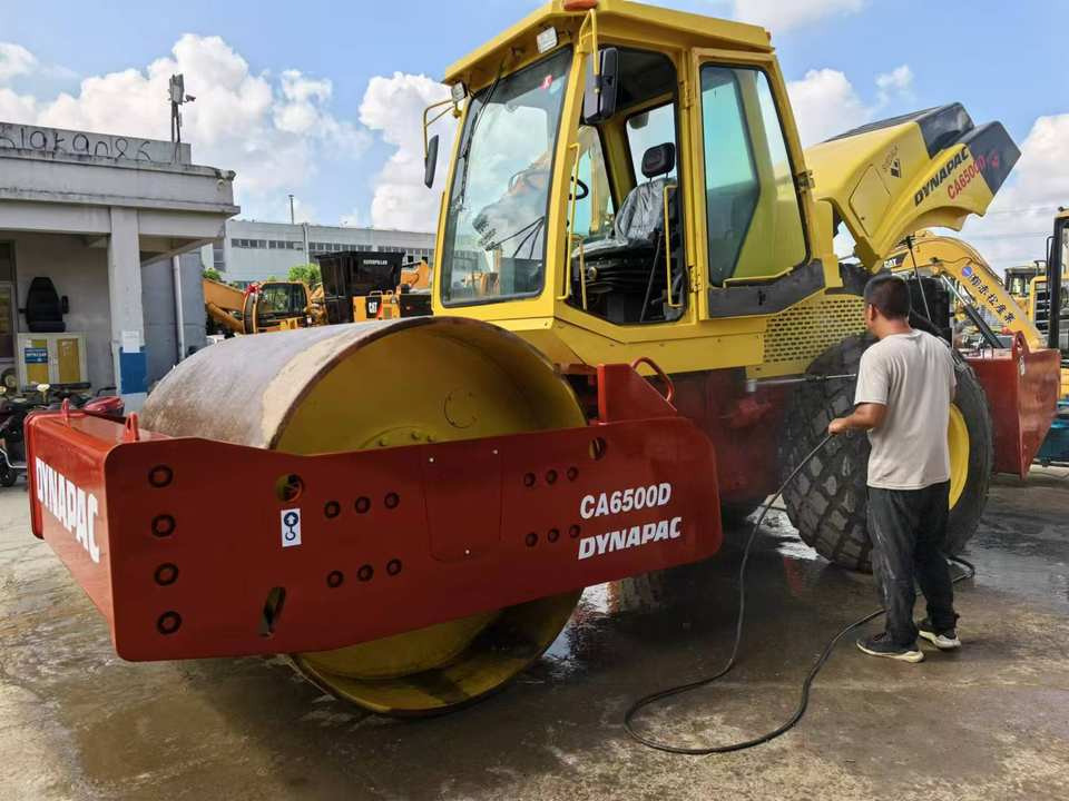 Used Original  Road Roller DYNAPAC CA6500D Road Rollers  High Quality Second Hand Construction Machinery - Компактор: фото 2 Used Original  Road Roller DYNAPAC CA6500D Road Rollers  High Quality Second Hand Construction Machinery - Компактор: фото 2