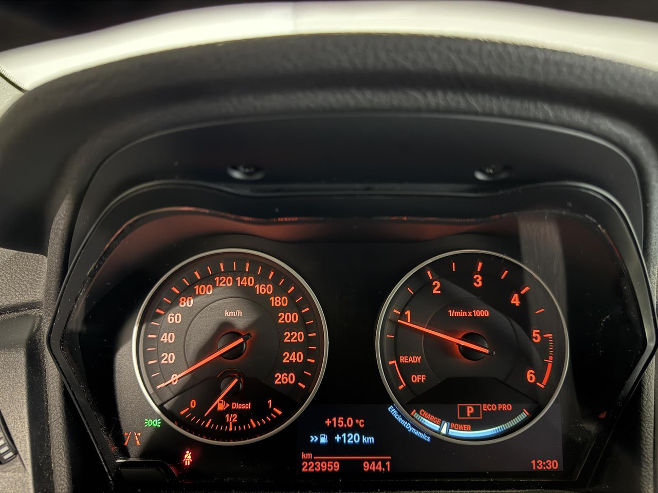 BMW | 2-serie Active Tourer | 218d Corporate Lease Luxury | 2015 | 223.959 km | HG351B | Logisch - Легковой автомобиль: фото 4 BMW | 2-serie Active Tourer | 218d Corporate Lease Luxury | 2015 | 223.959 km | HG351B | Logisch - Легковой автомобиль: фото 4