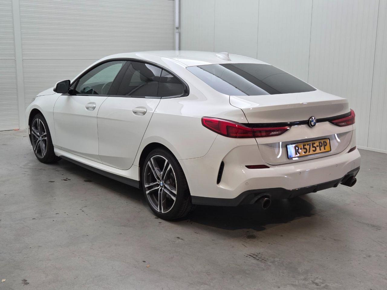 BMW 2 - serie Gran Coupé 218i High Executive M-Sport | 2021 | 107.265 km | Automaat | R575PP | NAP: Geen oordeel - Седан: фото 3 BMW 2 - serie Gran Coupé 218i High Executive M-Sport | 2021 | 107.265 km | Automaat | R575PP | NAP: Geen oordeel - Седан: фото 3