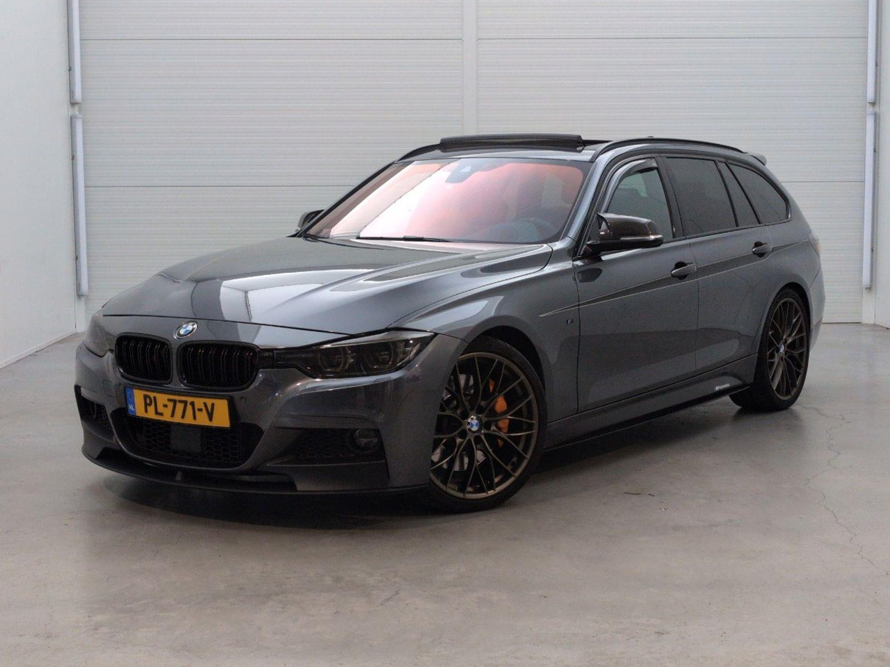 BMW 3-serie Touring 340i xDrive High Executive | 2017 | 202.316 km | Automaat | PL771V | NAP: Geen oordeel - Легковой автомобиль: фото 1 BMW 3-serie Touring 340i xDrive High Executive | 2017 | 202.316 km | Automaat | PL771V | NAP: Geen oordeel - Легковой автомобиль: фото 1