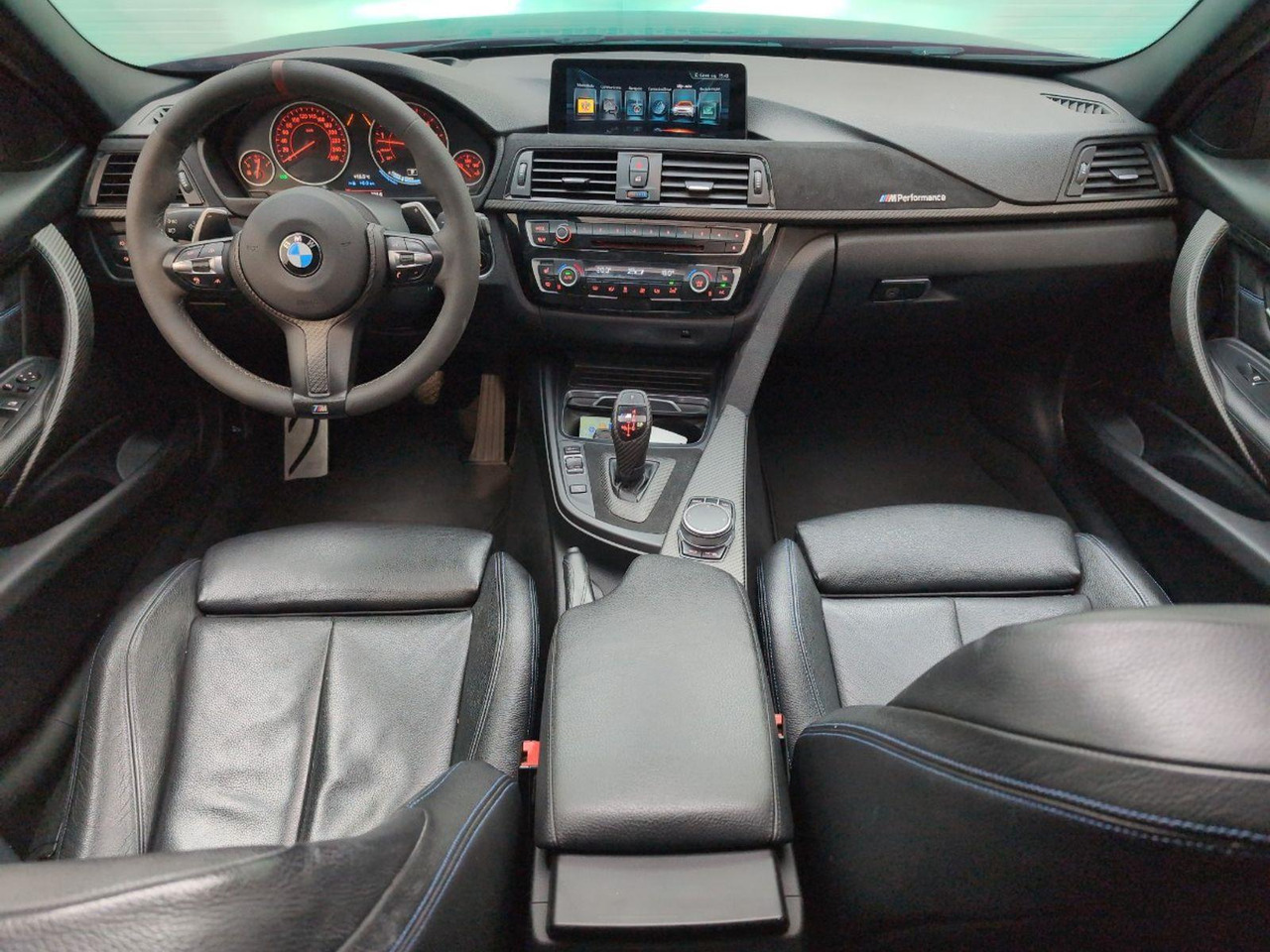 BMW 3-serie Touring 340i xDrive High Executive | 2017 | 202.316 km | Automaat | PL771V | NAP: Geen oordeel - Легковой автомобиль: фото 5 BMW 3-serie Touring 340i xDrive High Executive | 2017 | 202.316 km | Automaat | PL771V | NAP: Geen oordeel - Легковой автомобиль: фото 5