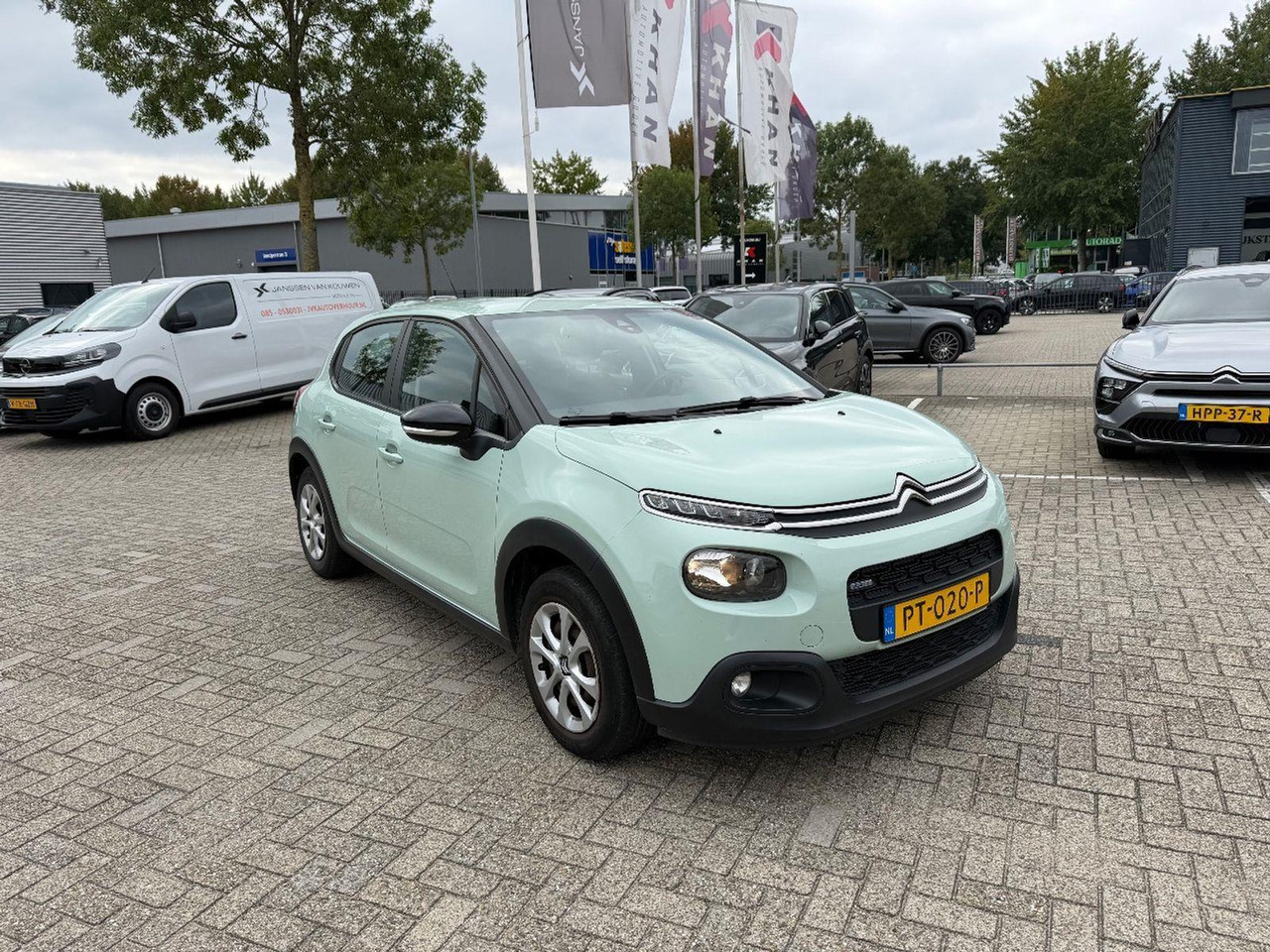 Citroen C3 1.2 PureTech Feel | 2017 | 125.672 km | PT020P | NAP: Logisch - Хэтчбек: фото 2 Citroen C3 1.2 PureTech Feel | 2017 | 125.672 km | PT020P | NAP: Logisch - Хэтчбек: фото 2