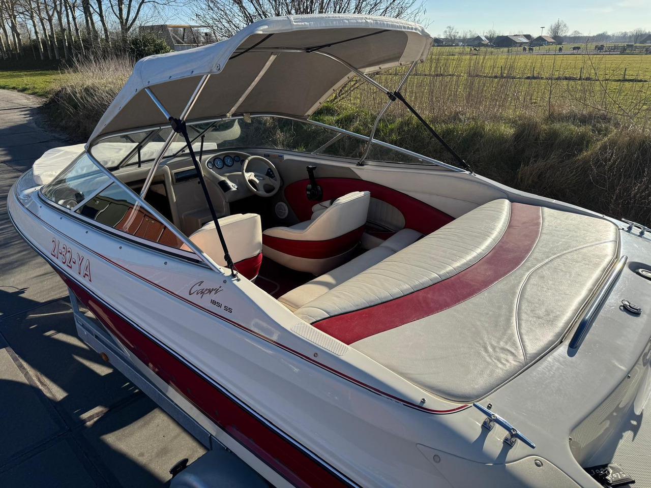 Bayliner Capri 1851 SS 4,3L V6+ Kalf Trailer - Другая техника: фото 5 Bayliner Capri 1851 SS 4,3L V6+ Kalf Trailer - Другая техника: фото 5