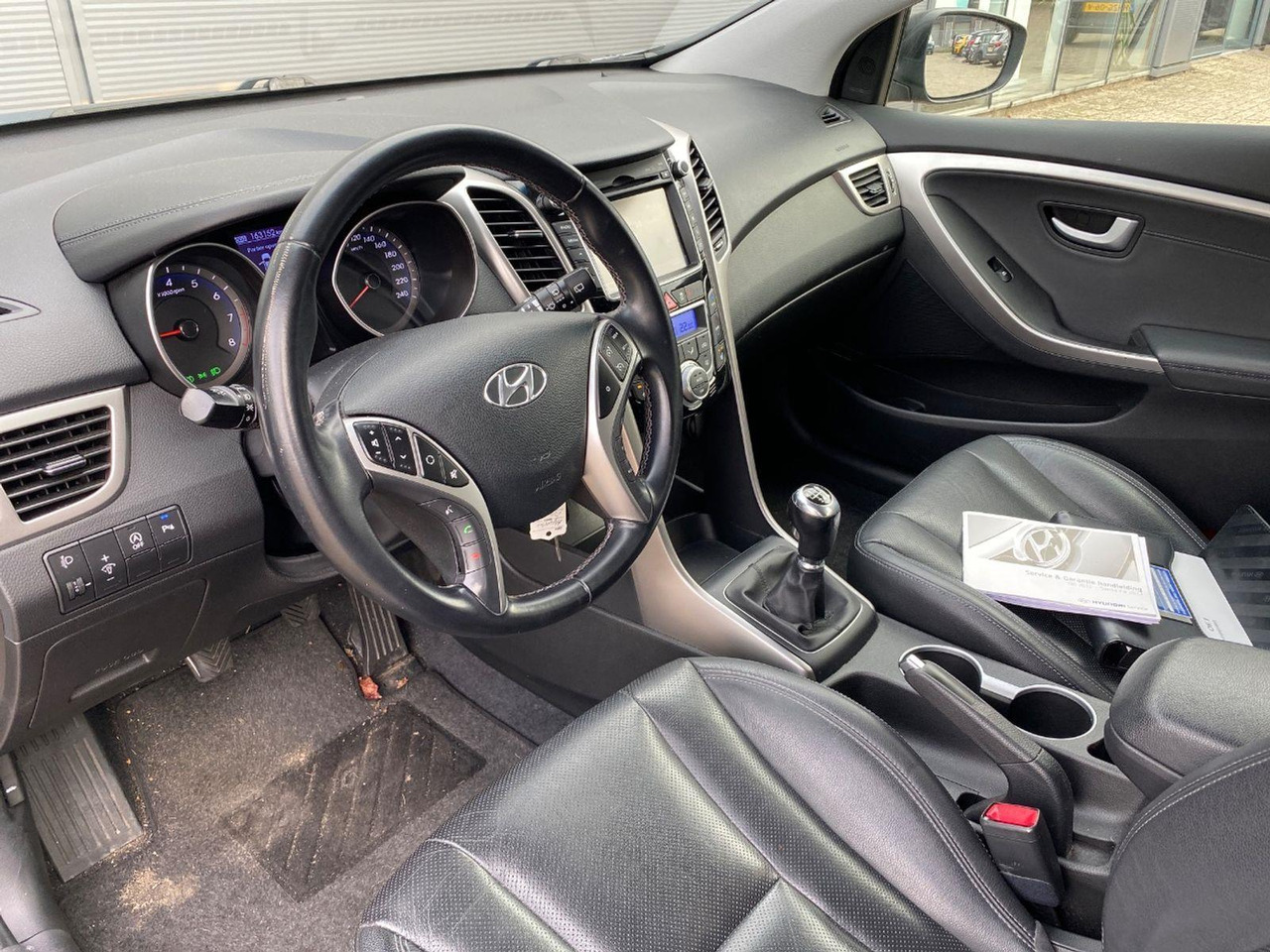 Hyundai i30 1.6 GDI Go! Plus | 2015 | 163.152 km | 9XDP64 | NAP: Logisch - Хэтчбек: фото 5 Hyundai i30 1.6 GDI Go! Plus | 2015 | 163.152 km | 9XDP64 | NAP: Logisch - Хэтчбек: фото 5