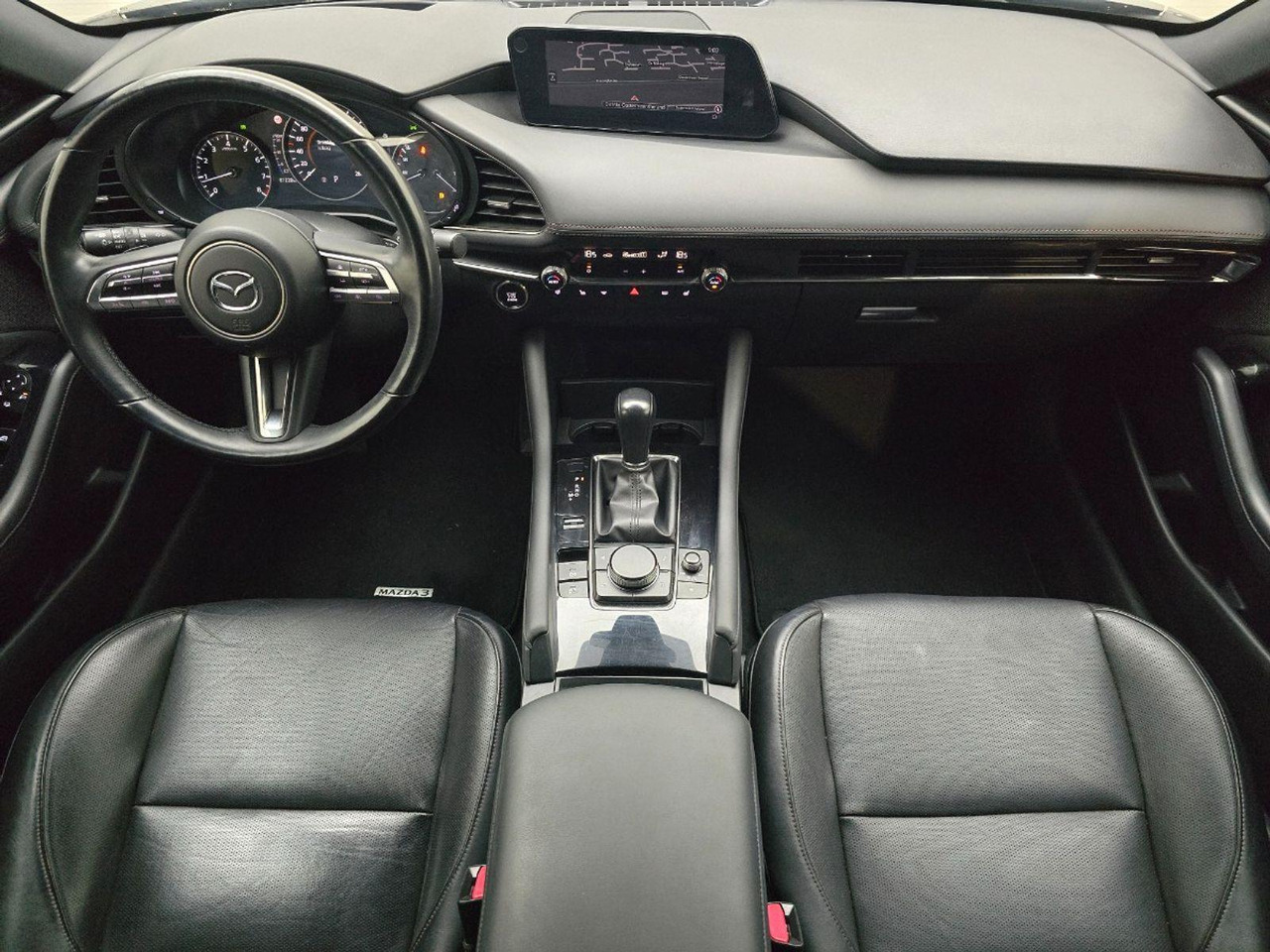 Mazda 3 2.0 e - SkyActiv - X M Hybrid 180 Luxury | 2020 | 61.020 km | Automaat | J698RL | NAP: Logisch - Хэтчбек: фото 5 Mazda 3 2.0 e - SkyActiv - X M Hybrid 180 Luxury | 2020 | 61.020 km | Automaat | J698RL | NAP: Logisch - Хэтчбек: фото 5