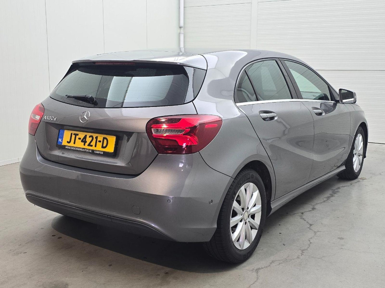 Mercedes-Benz A-klasse 180 d Lease Edition | 2016 | 231.875 km | Automaat | JT421D | NAP: Logisch - Хэтчбек: фото 4 Mercedes-Benz A-klasse 180 d Lease Edition | 2016 | 231.875 km | Automaat | JT421D | NAP: Logisch - Хэтчбек: фото 4