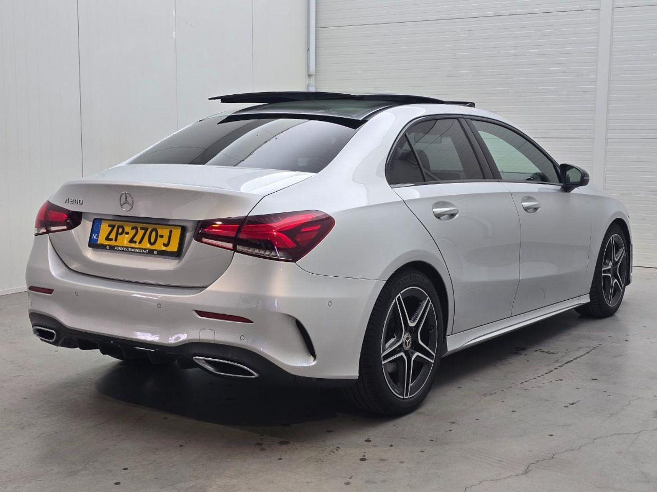 Mercedes - Benz A - klasse 200 Launch Edition Premium | 2019 | 178.269 km | Automaat | ZP270J | NAP: Logisch - Седан: фото 4 Mercedes - Benz A - klasse 200 Launch Edition Premium | 2019 | 178.269 km | Automaat | ZP270J | NAP: Logisch - Седан: фото 4