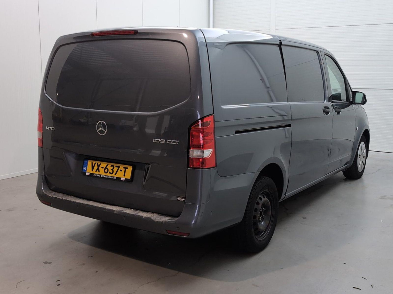 Mercedes-Benz Vito 109 CDI Lang | 2016 | 196.064 km | VX637T | NAP: Logisch - Цельнометаллический фургон: фото 4 Mercedes-Benz Vito 109 CDI Lang | 2016 | 196.064 km | VX637T | NAP: Logisch - Цельнометаллический фургон: фото 4