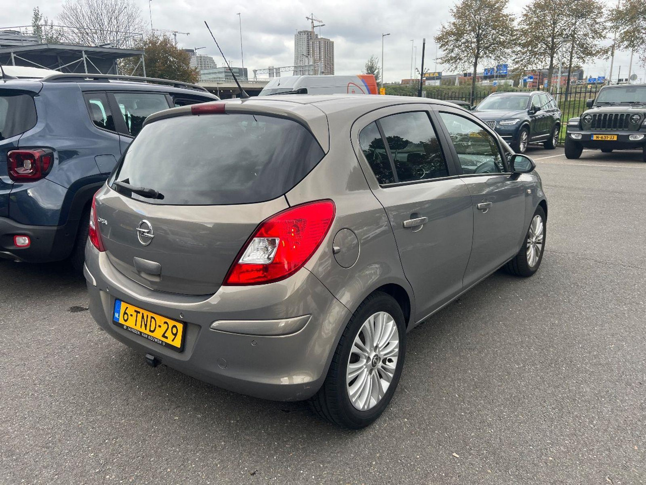 Opel Corsa 1.2 - 16V Cosmo | 2014 | 73.562 km | Automaat | 6TND29 | NAP: Logisch - Хэтчбек: фото 4 Opel Corsa 1.2 - 16V Cosmo | 2014 | 73.562 km | Automaat | 6TND29 | NAP: Logisch - Хэтчбек: фото 4