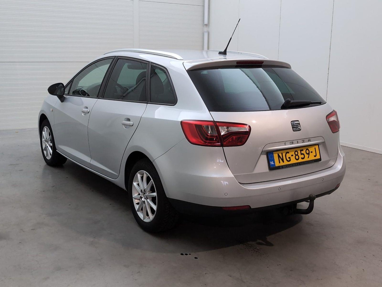 SEAT Ibiza ST 1.0 EcoTSI Style Connect | 2017 | 230.993 km | NG859J | NAP: Logisch - Легковой автомобиль: фото 3 SEAT Ibiza ST 1.0 EcoTSI Style Connect | 2017 | 230.993 km | NG859J | NAP: Logisch - Легковой автомобиль: фото 3