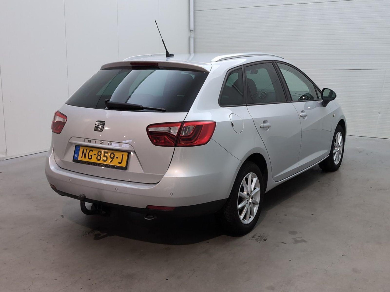 SEAT Ibiza ST 1.0 EcoTSI Style Connect | 2017 | 230.993 km | NG859J | NAP: Logisch - Легковой автомобиль: фото 4 SEAT Ibiza ST 1.0 EcoTSI Style Connect | 2017 | 230.993 km | NG859J | NAP: Logisch - Легковой автомобиль: фото 4
