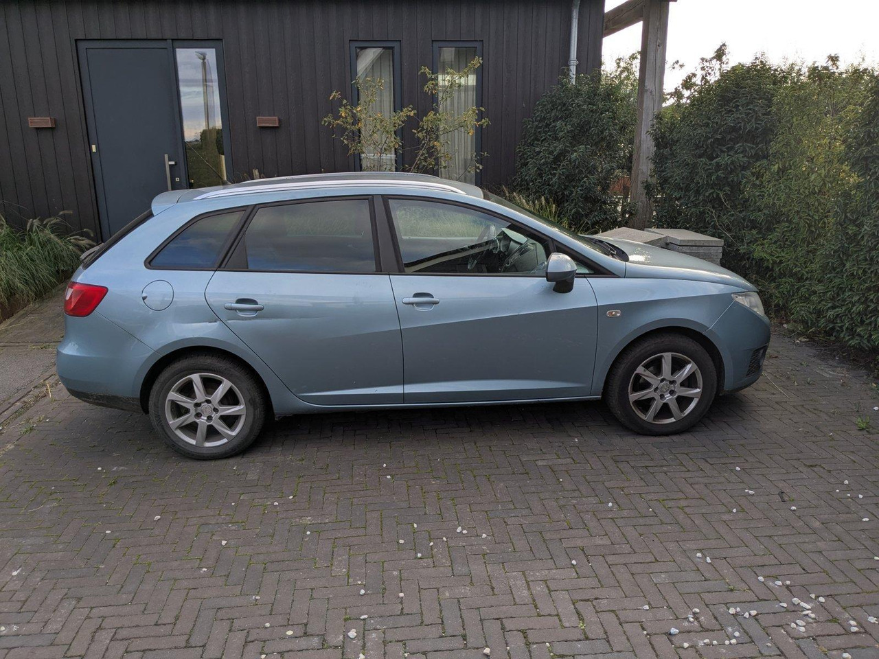SEAT | Ibiza ST | 1.2 TDI Style Ecomotive | 2011 | 187.816 km | 04PPB6 | Logisch - Легковой автомобиль: фото 4 SEAT | Ibiza ST | 1.2 TDI Style Ecomotive | 2011 | 187.816 km | 04PPB6 | Logisch - Легковой автомобиль: фото 4