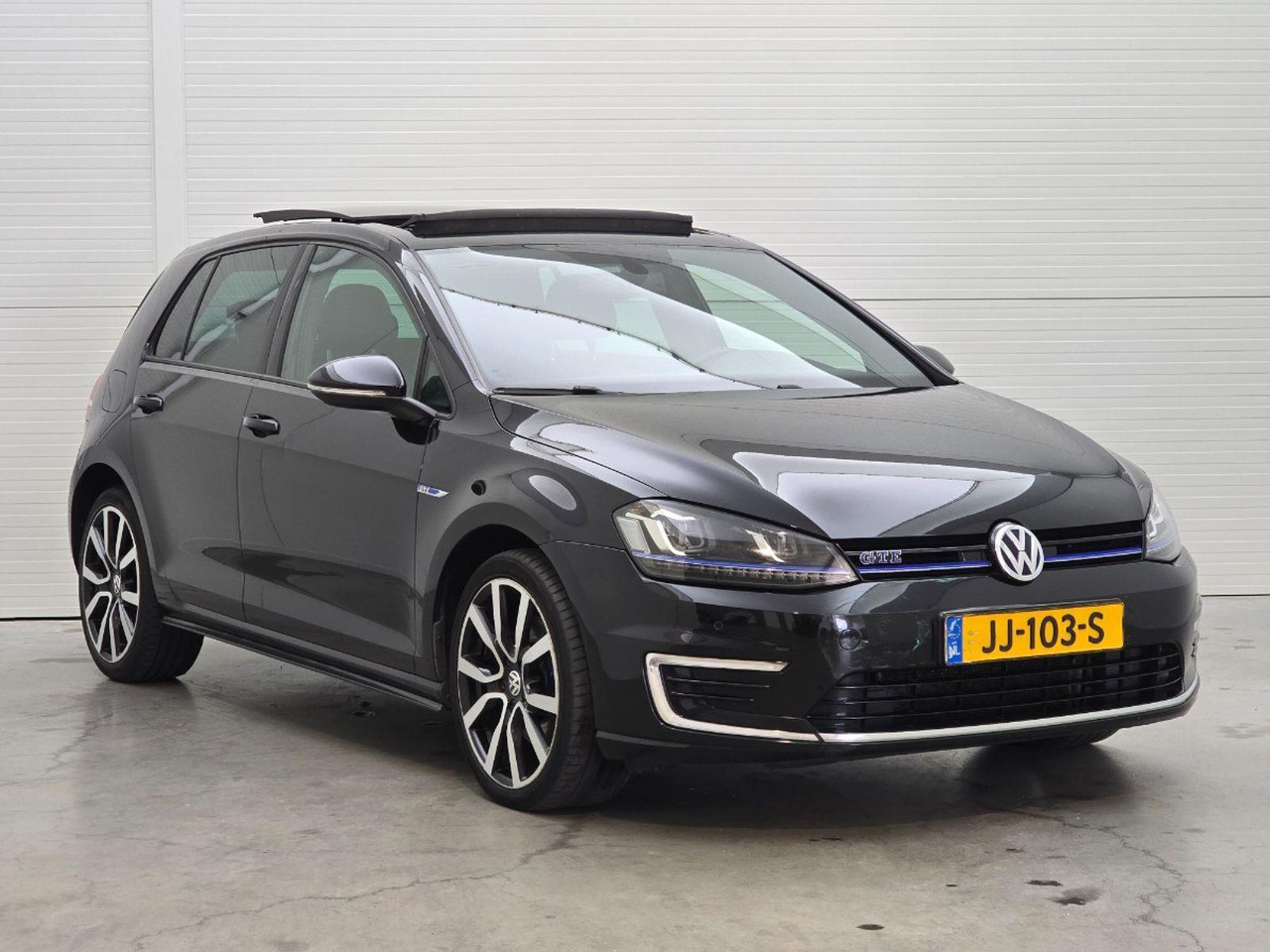 Volkswagen Golf 1.4 TSI GTE | 2015 | 187.781 km | Automaat | JJ103S | NAP: Geen oordeel - Хэтчбек: фото 2 Volkswagen Golf 1.4 TSI GTE | 2015 | 187.781 km | Automaat | JJ103S | NAP: Geen oordeel - Хэтчбек: фото 2