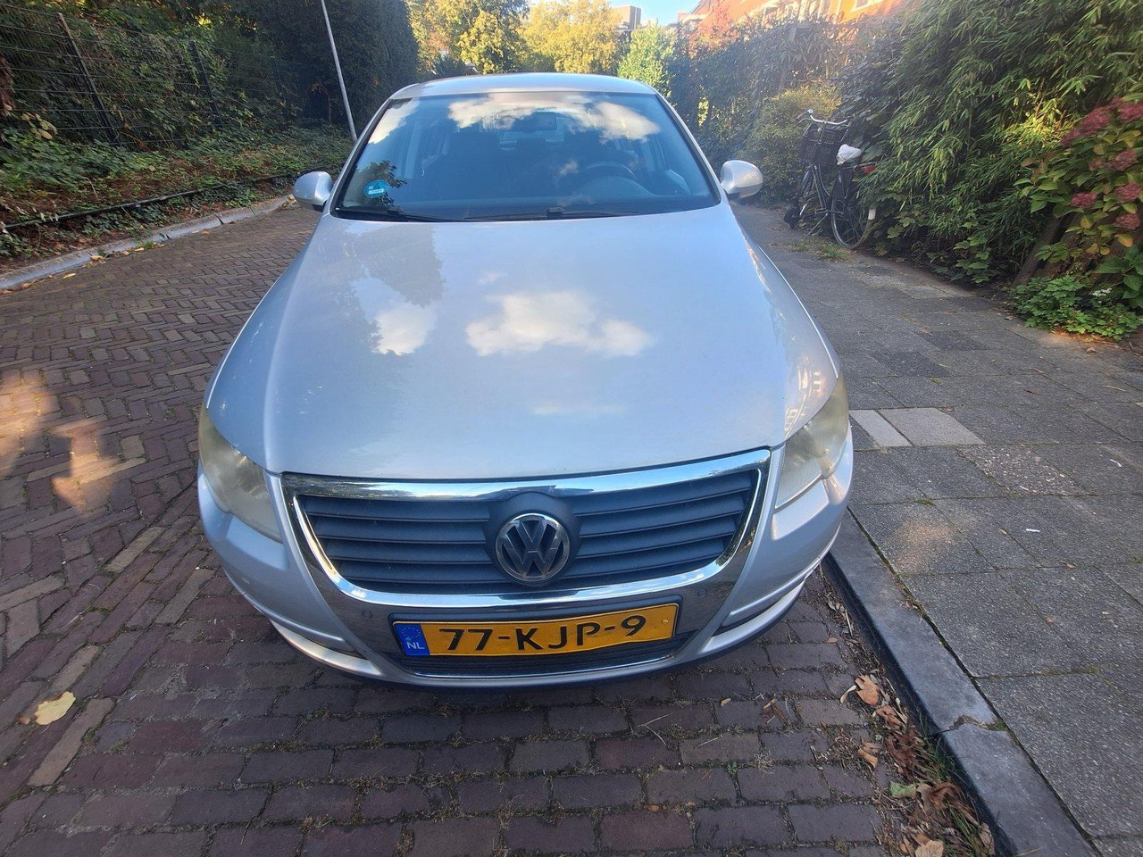 Volkswagen | Passat | 1.9 TDI Comfortline | 2010 | 314.746 km | 77KJP9 | Logisch - Седан: фото 4 Volkswagen | Passat | 1.9 TDI Comfortline | 2010 | 314.746 km | 77KJP9 | Logisch - Седан: фото 4
