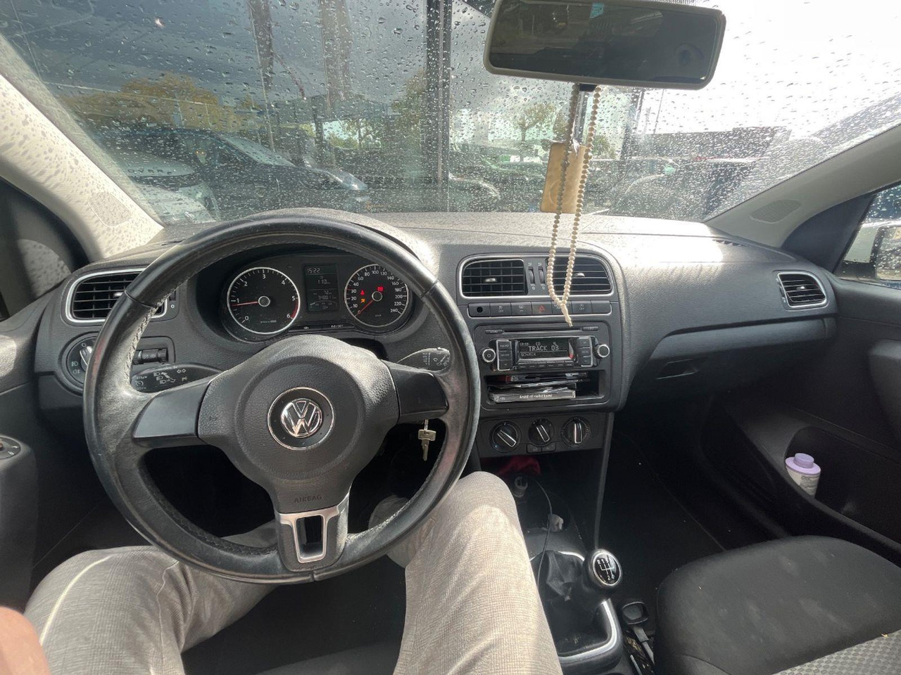 Volkswagen Polo 1.2 TDI BlueMotion Comfortline | 2011 | 349.637 km | 46ZDJ4 | NAP: Geen oordeel - Хэтчбек: фото 5 Volkswagen Polo 1.2 TDI BlueMotion Comfortline | 2011 | 349.637 km | 46ZDJ4 | NAP: Geen oordeel - Хэтчбек: фото 5