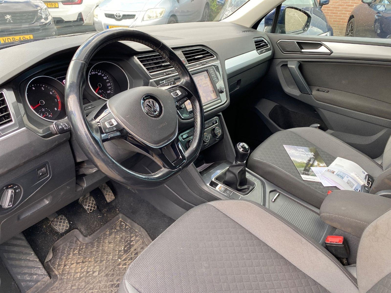 Volkswagen Tiguan 1.4 TSI Comfortline | 2017 | 178.830 km | NJ470D | NAP: Logisch - Внедорожник: фото 5 Volkswagen Tiguan 1.4 TSI Comfortline | 2017 | 178.830 km | NJ470D | NAP: Logisch - Внедорожник: фото 5
