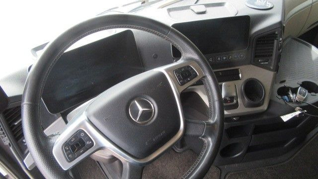 Тентованный грузовик Mercedes-Benz Actros 5 2545LL inkl. Anhänger  Voll. 115qm,: фото 20