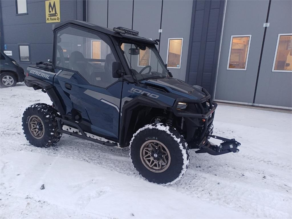 Polaris General 1000 4x4 ABS - Трактор: фото 2 Polaris General 1000 4x4 ABS - Трактор: фото 2
